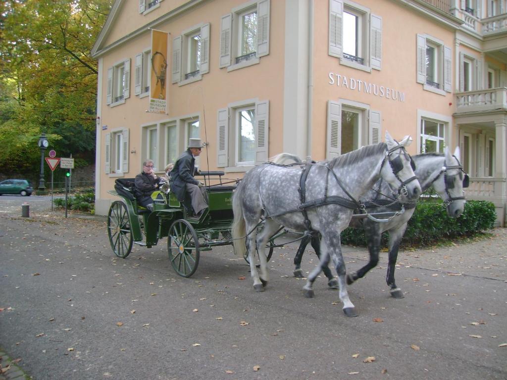 Du Russel Suite Baden-Baden Exterior photo